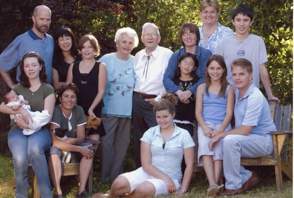 Family Gathering First Great Grandchild ..baby Rowan Chemainus BC Kids partners, grandchildren 2006